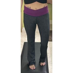 Lululemon  black gray astro pants with violet purple waist size 2 straight leg
